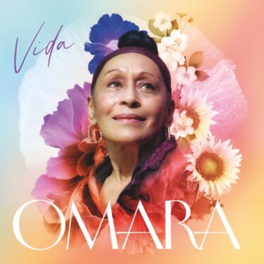 92歳、キューバの歌姫オマーラ・ポルトゥオンド、“人生”を歌う慈愛に満ちた新譜『Vida』│Musica Terra
