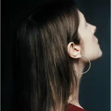 スコットランドの正統派ジャズシンガー、ルイーズ・ドッズが全曲オリジナルで贈る新譜